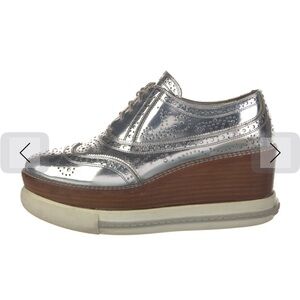 Miu Miu Platform Silver lace up Oxfords 8.5 9